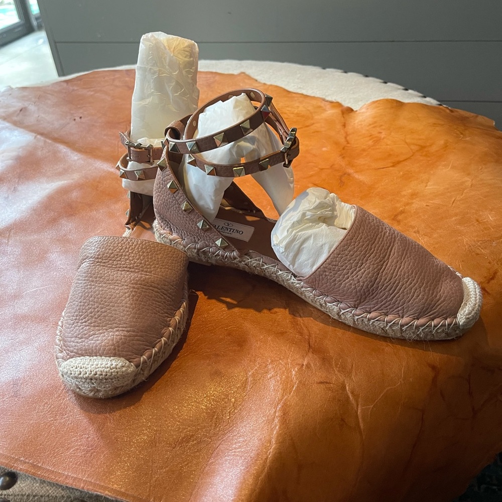 Valentino Rockstud Espadrilles